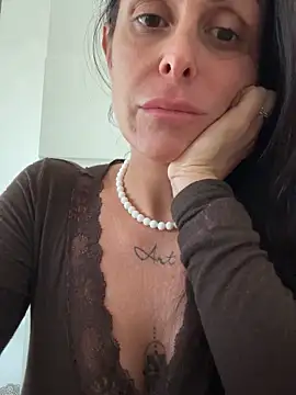 AmandaArt Webcam Show