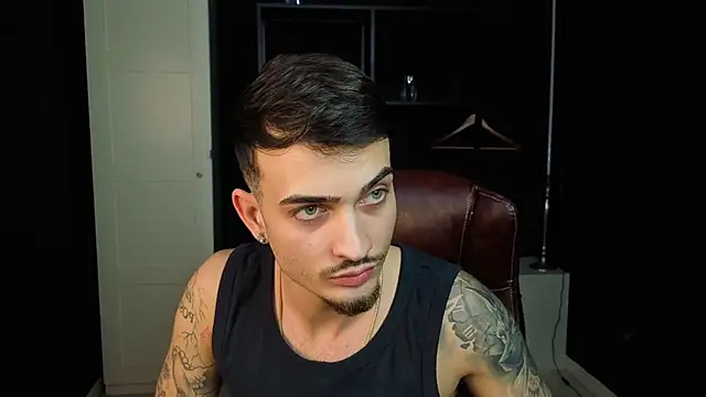 BrandonTate – Naživo XXX chat