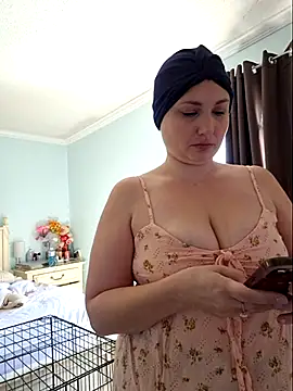 Czat XXX na żywo – MilfyMrsRobinson