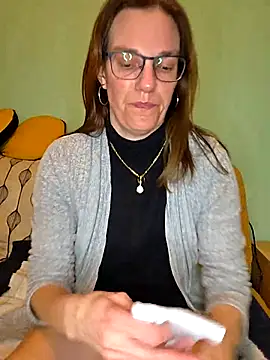 SpiceLea: απευθείας συνομιλία ΧΧΧ