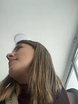 Andrea_19blonde: απευθείας συνομιλία ΧΧΧ