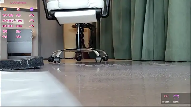 AYW-21のライブXXXチャット