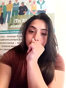 Chatroom XXX en direct de ANDREA-10_