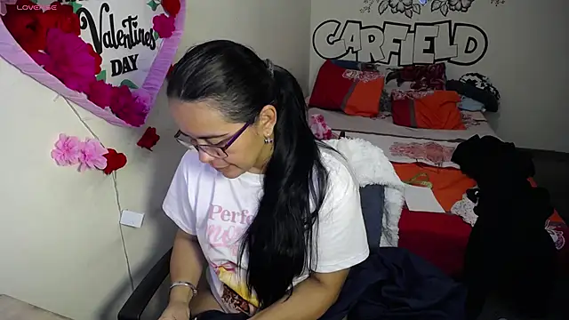 Miss__kendra_ élő XXX-chatje