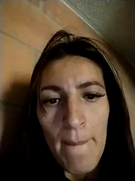 tina2204 Chat XXX in diretta