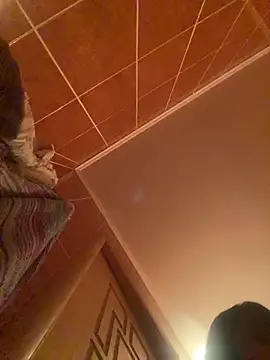 แชท XXX สดของ HellaReousx