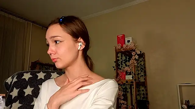 HoneyComfy Live XXX Chat