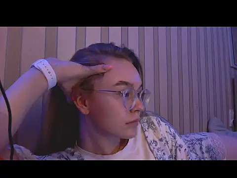 แชท XXX สดของ melissashineee