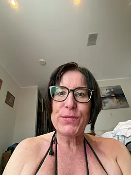 Chat XXX Live JulieEroticDress