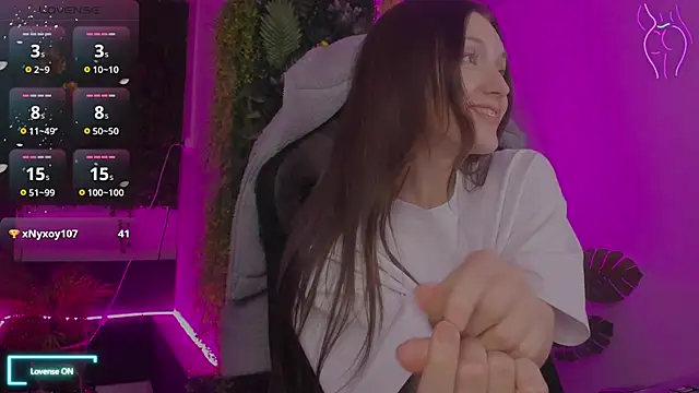 แชท XXX สดของ JennyDens