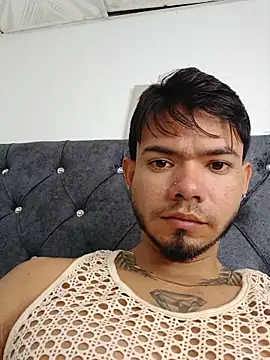 Niick01_ Live XXX Chat