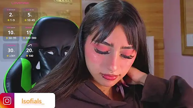 Abril_Velvet_a_ Live XXX-Chat