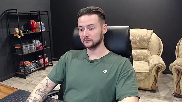 MihasikD Live XXX Chat