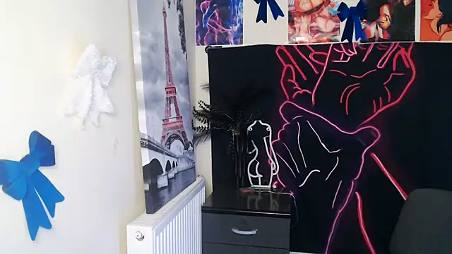 Chat +18 de StellaCRL ao vivo