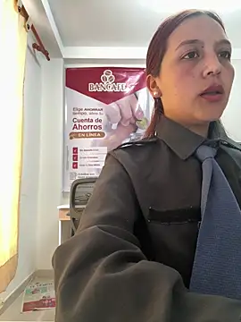 Chat XXX ao vivo de Emily-7_