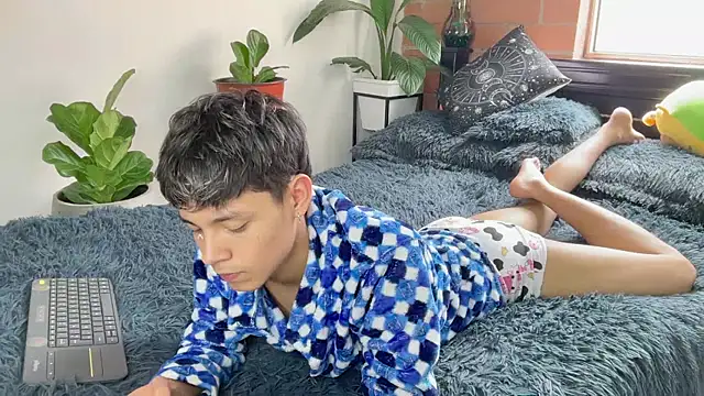 Andy_Belier23 live XXX chat