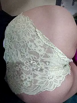 Haralushiaaa Webcam Show