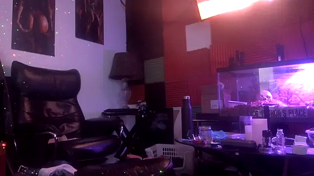 TheHellBilly 网络视讯表演