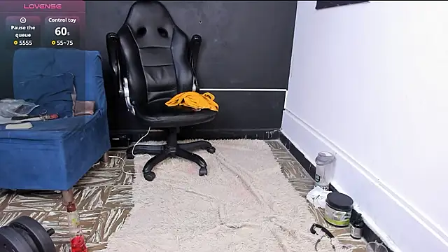 LiamVibes212のウェブカメラショー