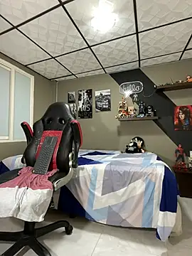 Chat +18 de marcel_crawford96 ao vivo