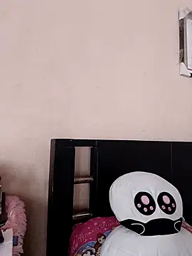 Lahila_: онлайн-секс-чат