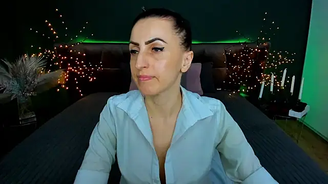 Rebecca_Diamond live XXX chat