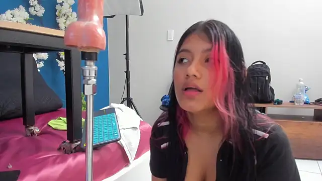 Chat XXX en directo de letty_straus