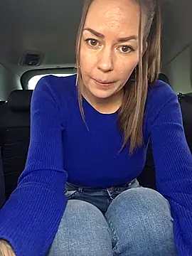 NoraDevot Adlı Modelin Canlı XXX Sohbeti