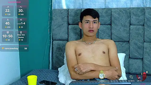 Chat +18 de NicolasTorrez ao vivo