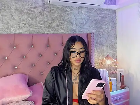 Mia_Jansen's Webcam Show