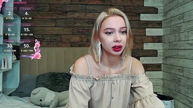 Онлайн чат XXX White_Lioness