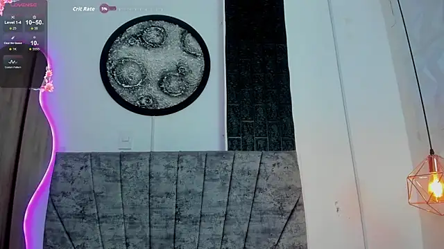 Chat +18 de tatiana_sc ao vivo