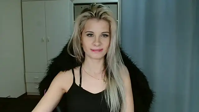 KristineGlow's Live XXX Chat