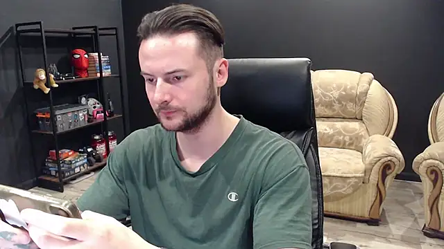 MihasikD Adlı Modelin Canlı XXX Sohbeti