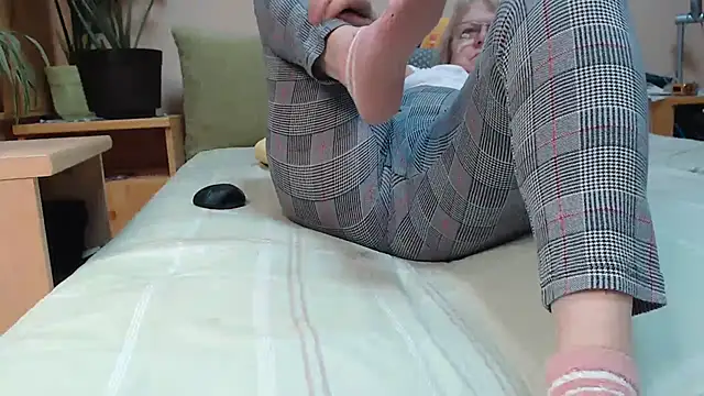 Dorina 现场XXX聊天