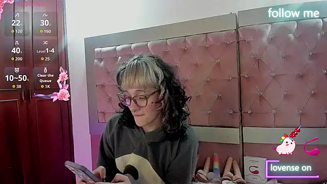 แชท XXX สดของ neeko_princes