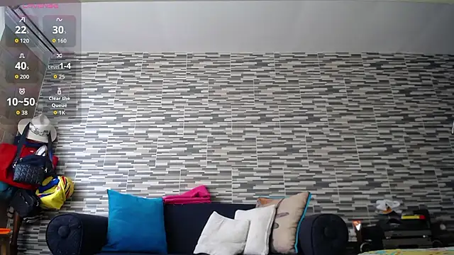 Chatroom XXX en direct de VioletaGomez_Co