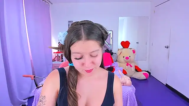 Luna_Analya Adlı Modelin Canlı XXX Sohbeti