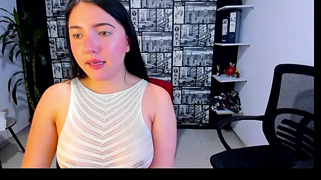 Isa_And_NatashaのライブXXXチャット