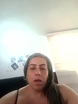 maynor_1998 Show Webcam