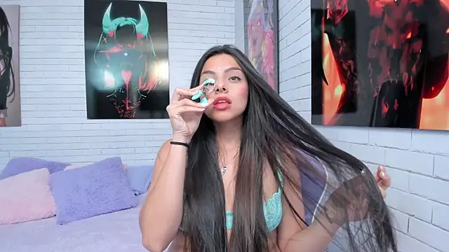 TiffanyMartinezn Live XXX chat