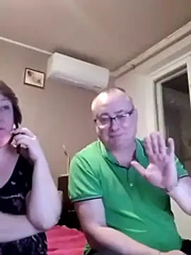 Nika_Malay – Naživo XXX chat