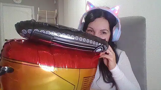 Živý XXX chat HollySecret77