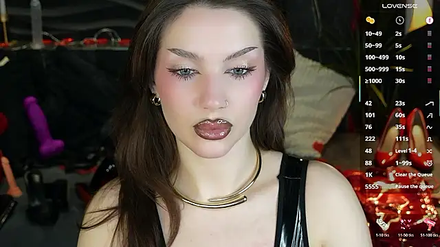 Živý XXX chat MistressDarsy