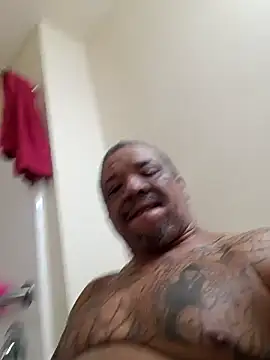 yellowwetfoxのライブXXXチャット