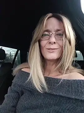 Sacha_Scorp Adlı Modelin Canlı XXX Sohbeti