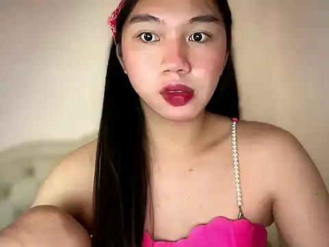 kat_mire Pertunjukan Webcam