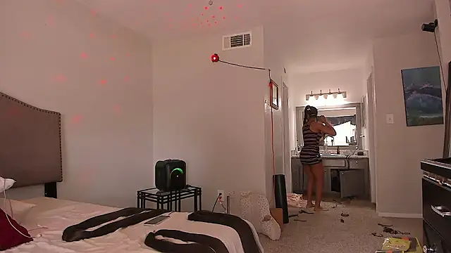 Živý XXX chat yiauana