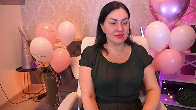 XXX chat uživo modela VelvetLuck