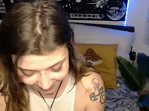 XXX chat uživo modela AlienforTwenty